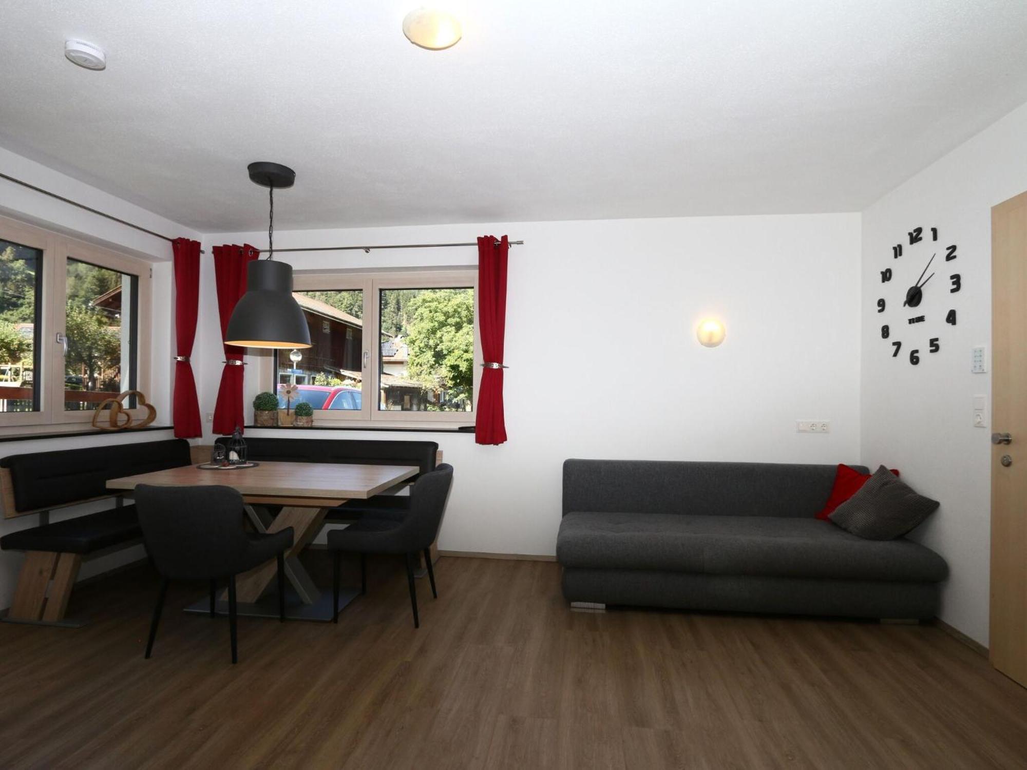 שוונדאו Quiet Holiday Flat Near The Mayrhofen Ski Area מראה חיצוני תמונה