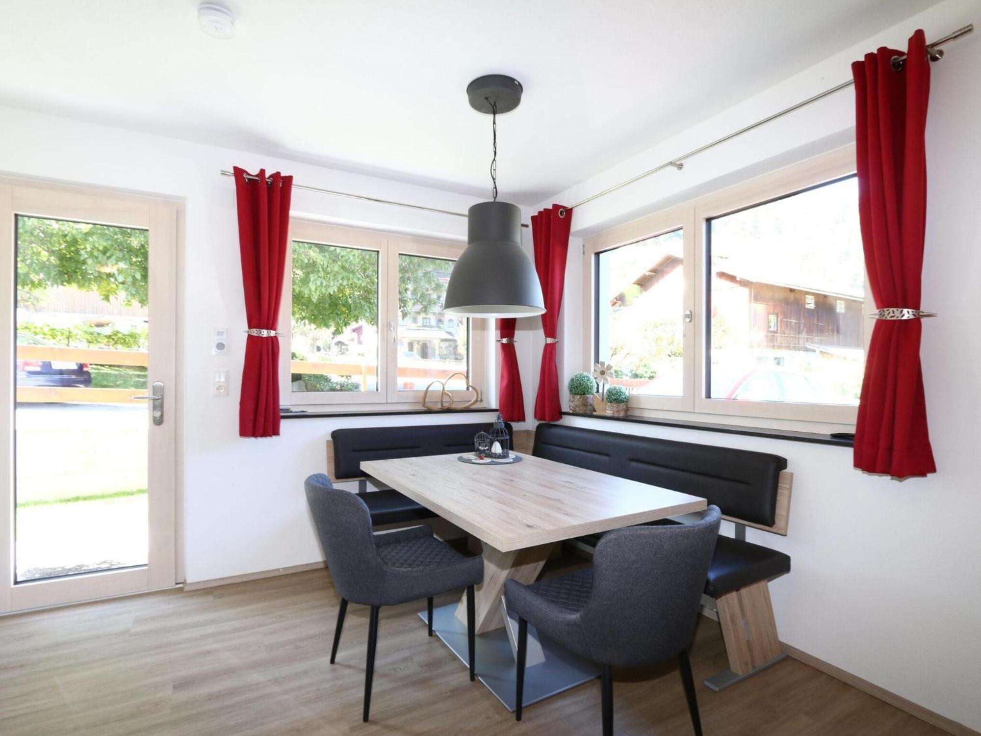 שוונדאו Quiet Holiday Flat Near The Mayrhofen Ski Area מראה חיצוני תמונה